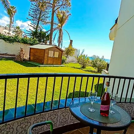 A2219 Sea Views Acapulco Daire *